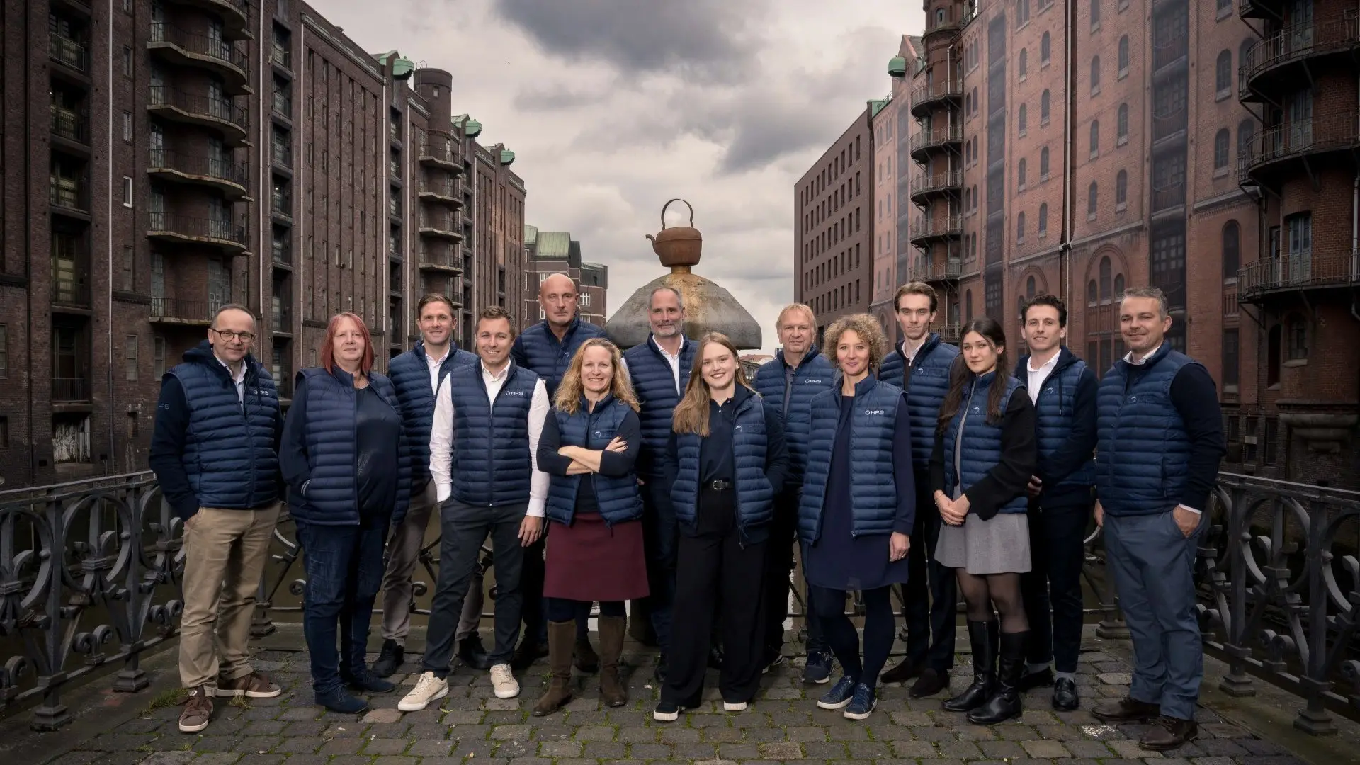 Mitarbeitende der HPS Holding